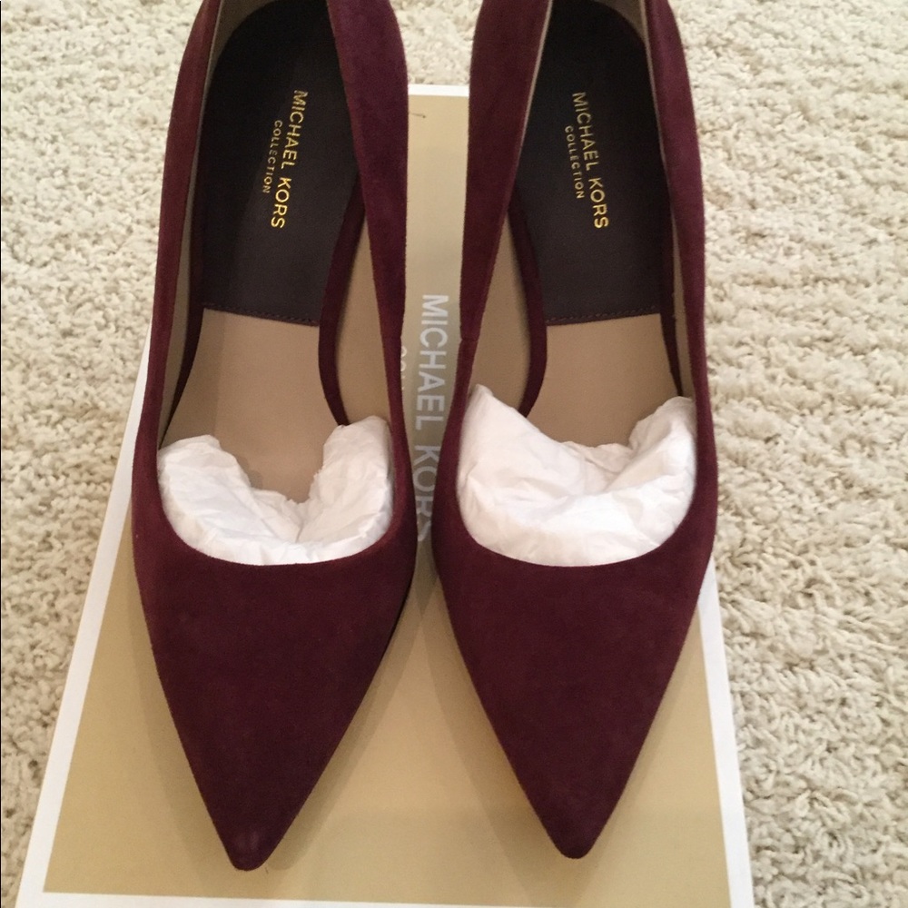 Michael Korda Collection Merlot suede heels